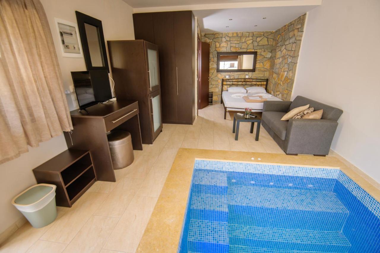 Stone Suites Pefkochori Exterior foto